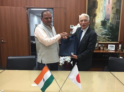 Maharashtra Institute of Technology, Pune副学長Dr. Pujeriと本学安田学長